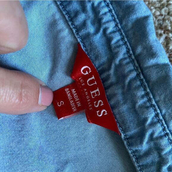 Guess Button Front Top Tie Bottom Womens Size Small - Picture 7 of 9